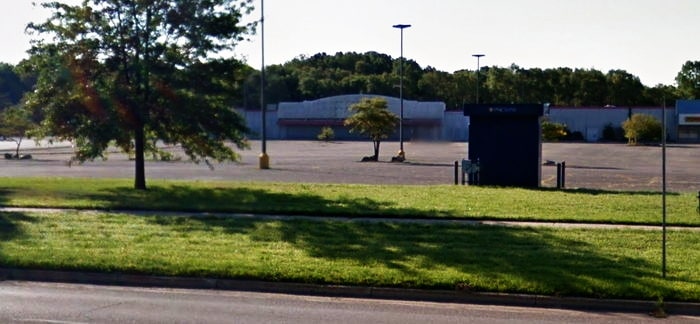 K-Mart (Kmart) - Kalamazoo - 5450 Gull Rd (newer photo)